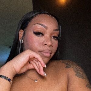 Meet your Posher, Deyanna